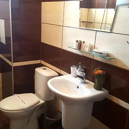 Family Solar 酒店 *