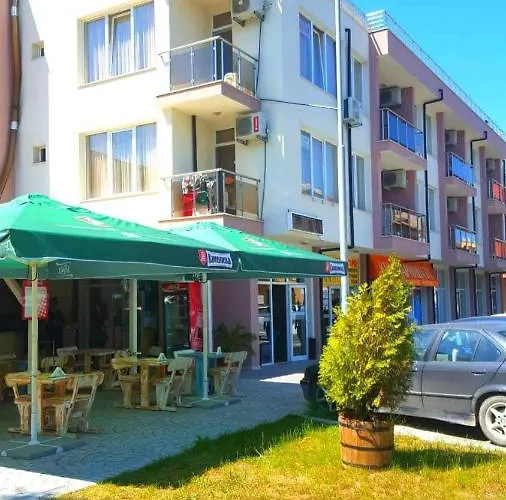 Отель Family Solar Солнечный берег