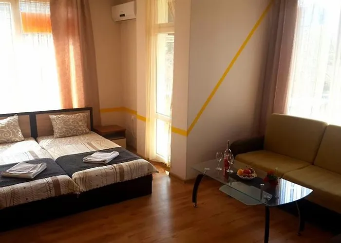 Family Solar Отель