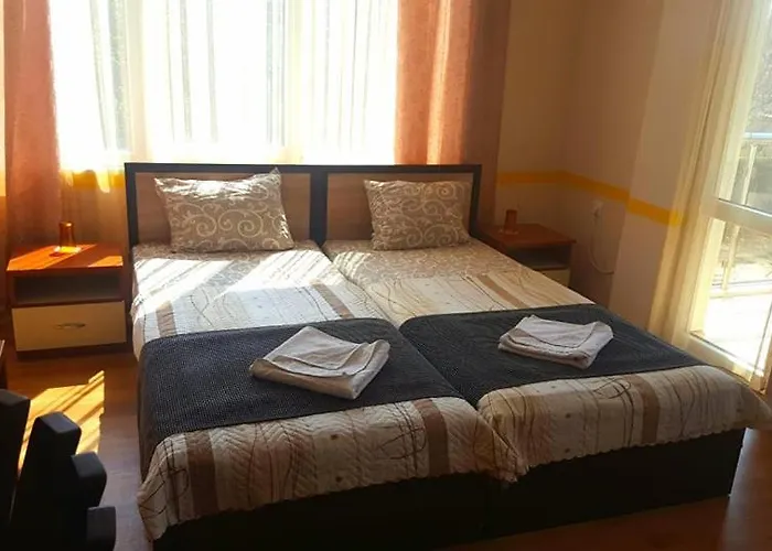 Family Solar Отель *