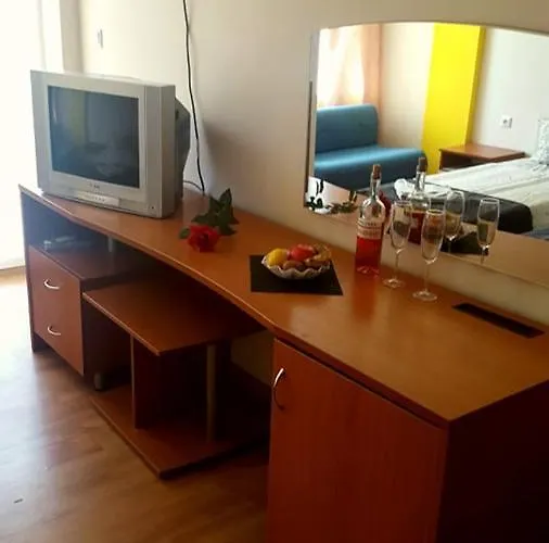 Отель Family Solar Солнечный берег