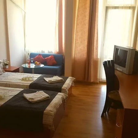 Family Solar * ساني بيتش