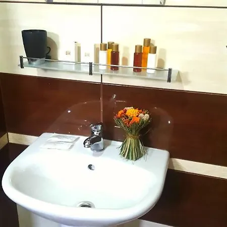 Family Solar فندق *